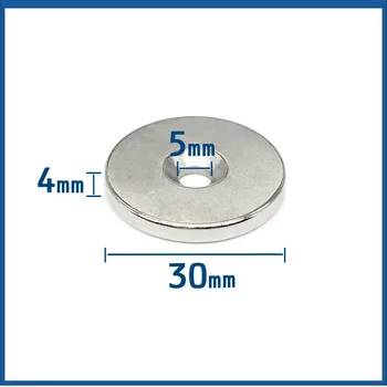 1/2/5/10/15/20PCS 30x4-5 кръгъл неодимов магнит за редки земи 30 * 4 mm дупка 5mm 30x4 диск зенкериран силен магнит 30x4-5mm 30 * 4-5
