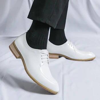 2023 Нова мода мъжки кожени обувки гумена подметка + дървена пета главата кожени обувки британски стил човек дебела подметка кожа ниски обувки