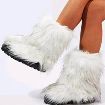 Зимни ботуши за жени Нова мода Жена Faux кожа ботуши приплъзване на дами сняг ботуши топло кратко плюшени женски обувки Zapatos Mujeres