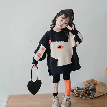 Момичета пуловер костюм 2022 Нов дамски бебешки пуловер Есен и зима Модерен черен цвят съвпадение